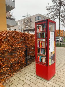 Bücherschrank am Rheinauhafen