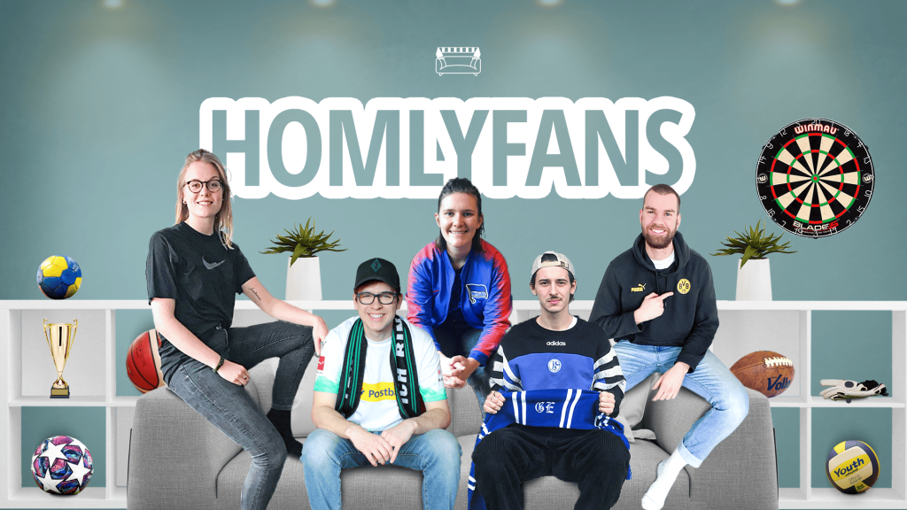 5 Personen auf einer Couch vor dem Logo Homlyfans