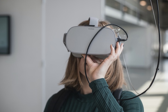 Einsatz von Virtual Reality Brille
